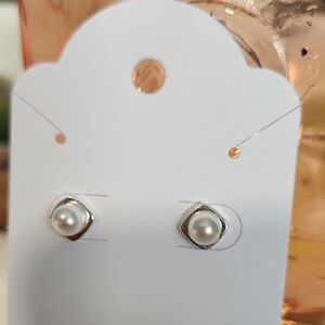 Elegant Silver Pearl Stud Earrings